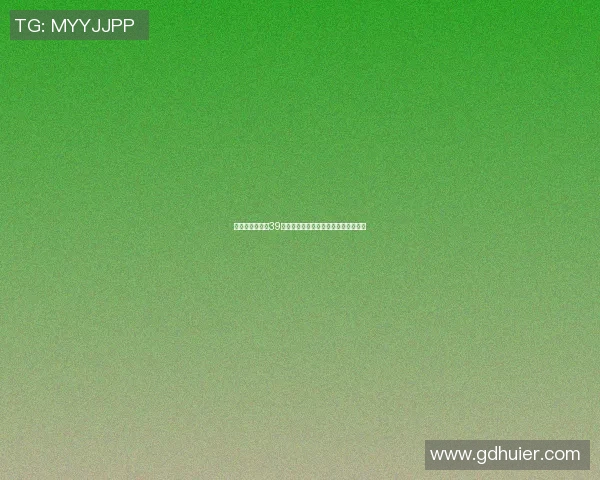 足球明星穿飞马39展现运动魅力引领时尚潮流的完美结合